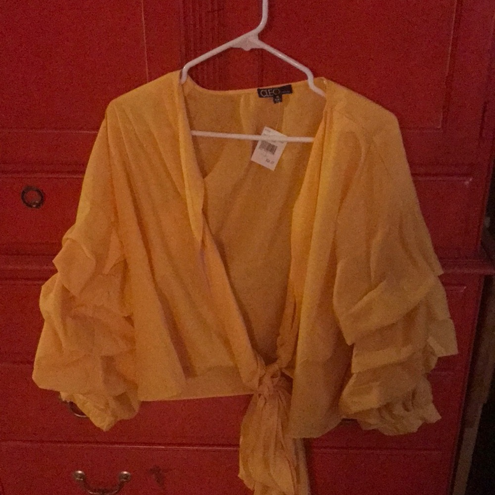 Rumba v neck shirt
